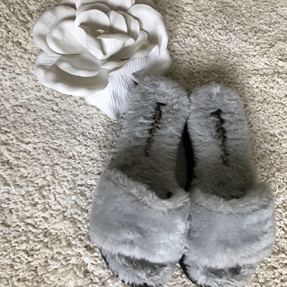 Avec Moderation, Pearl Gray Platform Sandal   6.5      #33 - Picture 4 of 9